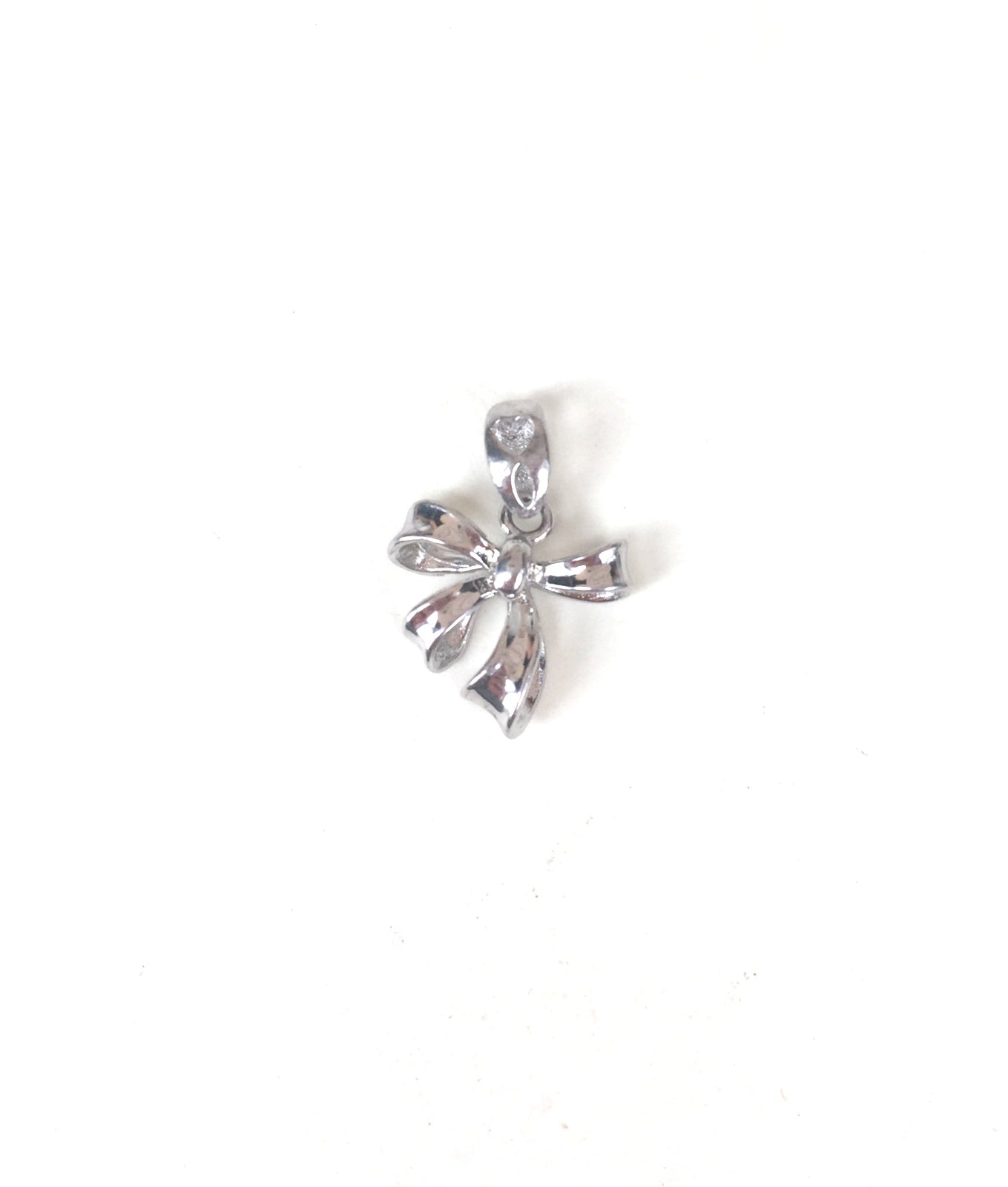 BOW STERLING SILVER PENDANT