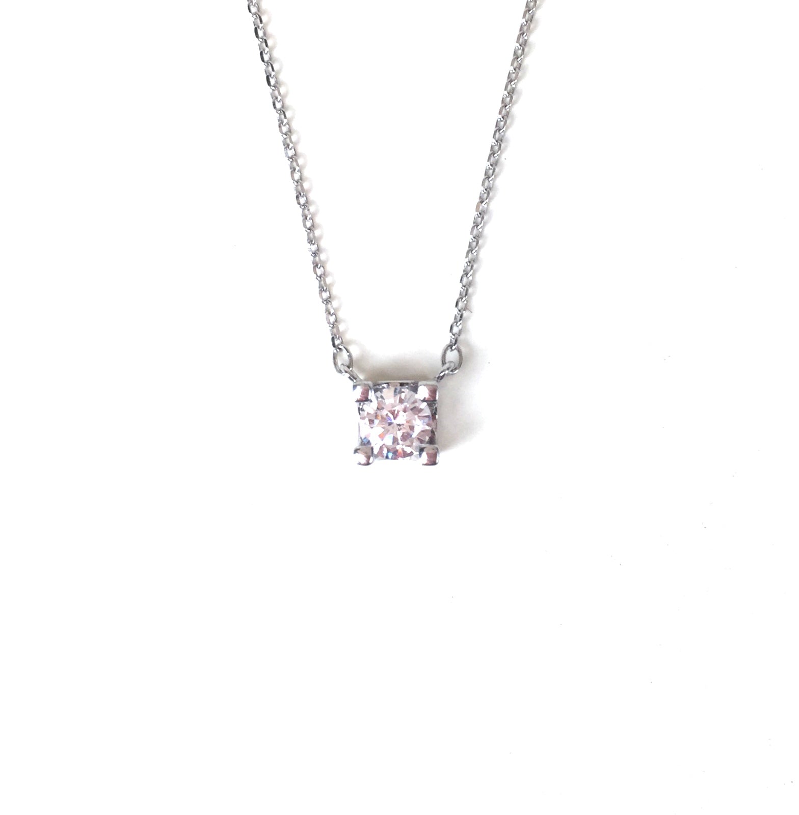 LITTLE SQUARE STERLING SILVER NECKLACE