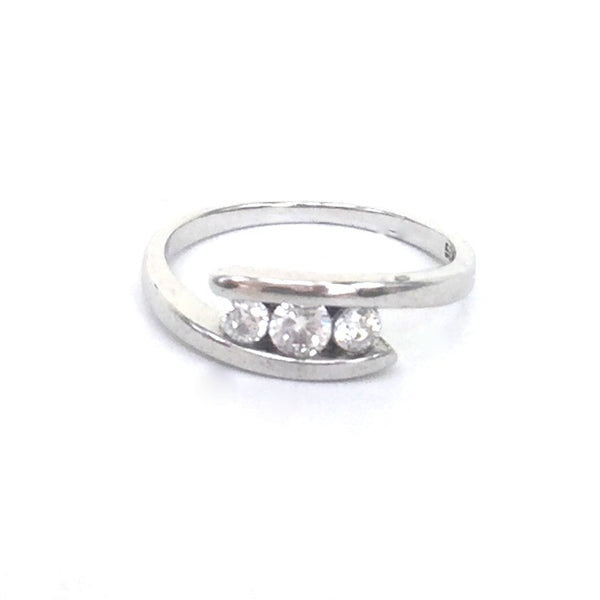 THREE CLEAR STONES STERLING SILVER RING